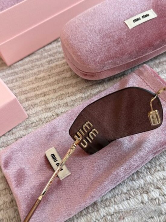 Auth Miu Miu Eyewear Runway rectangle-frame Sunglasses main image 8